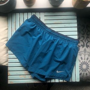 Running shorts